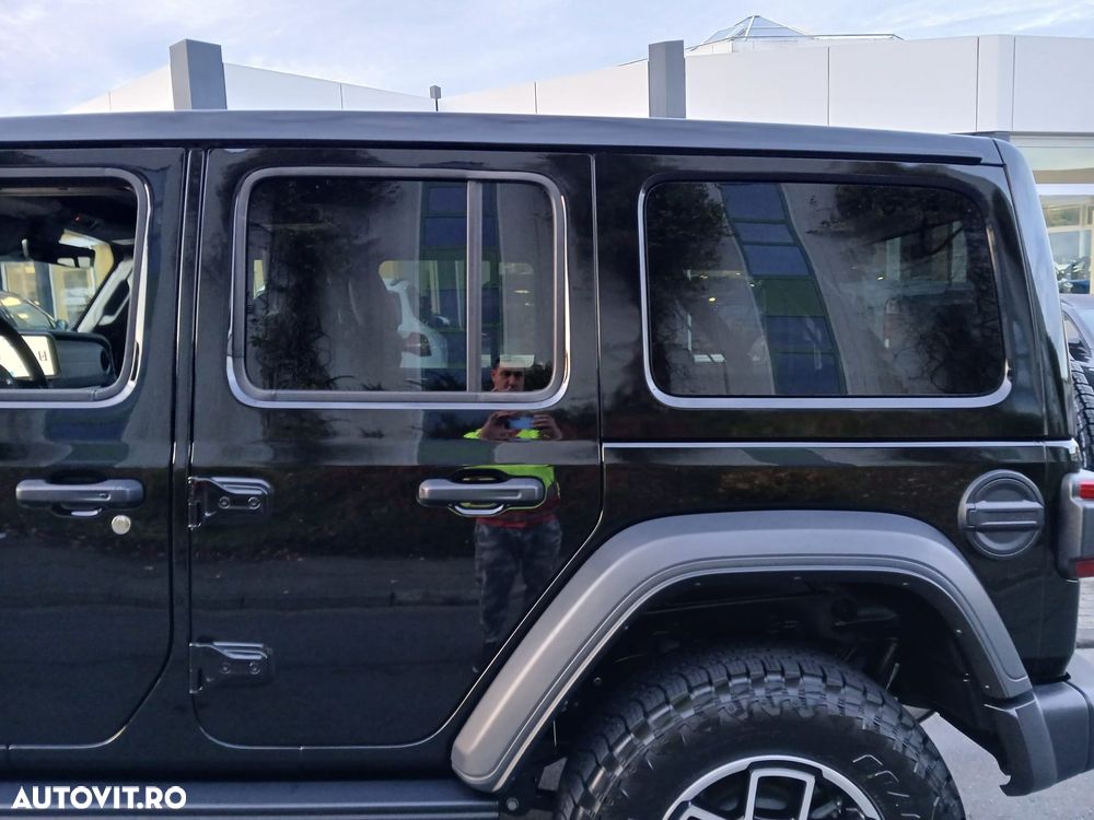 Jeep Wrangler 2.0 AT8 4WD Rubicon - 12