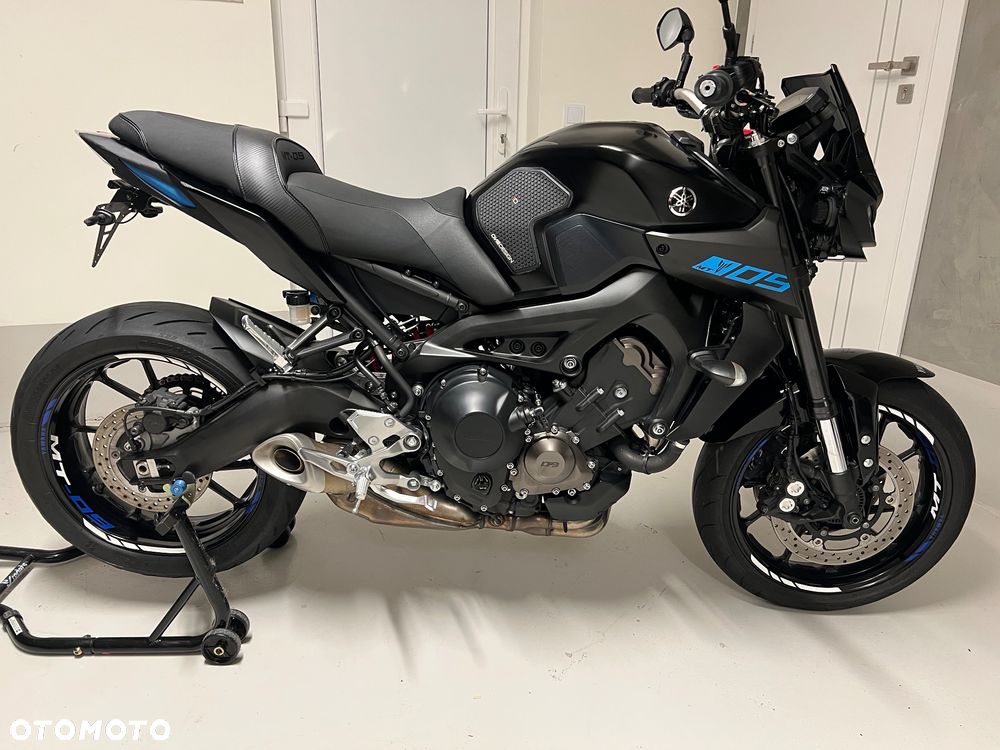 Yamaha MT - 2