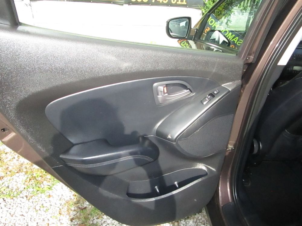 Hyundai ix35 1.6 GDI Premium 2WD - 24