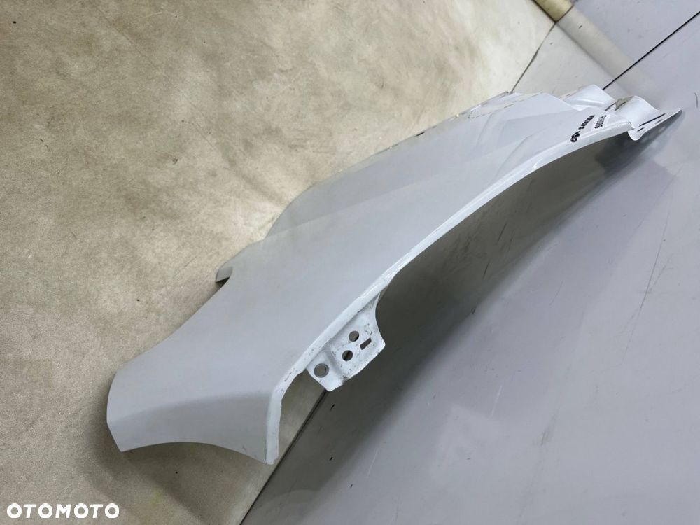 Błotnik LDV Maxus V90 Deliver 9 19r.- lewy przedni lewy przód - 9