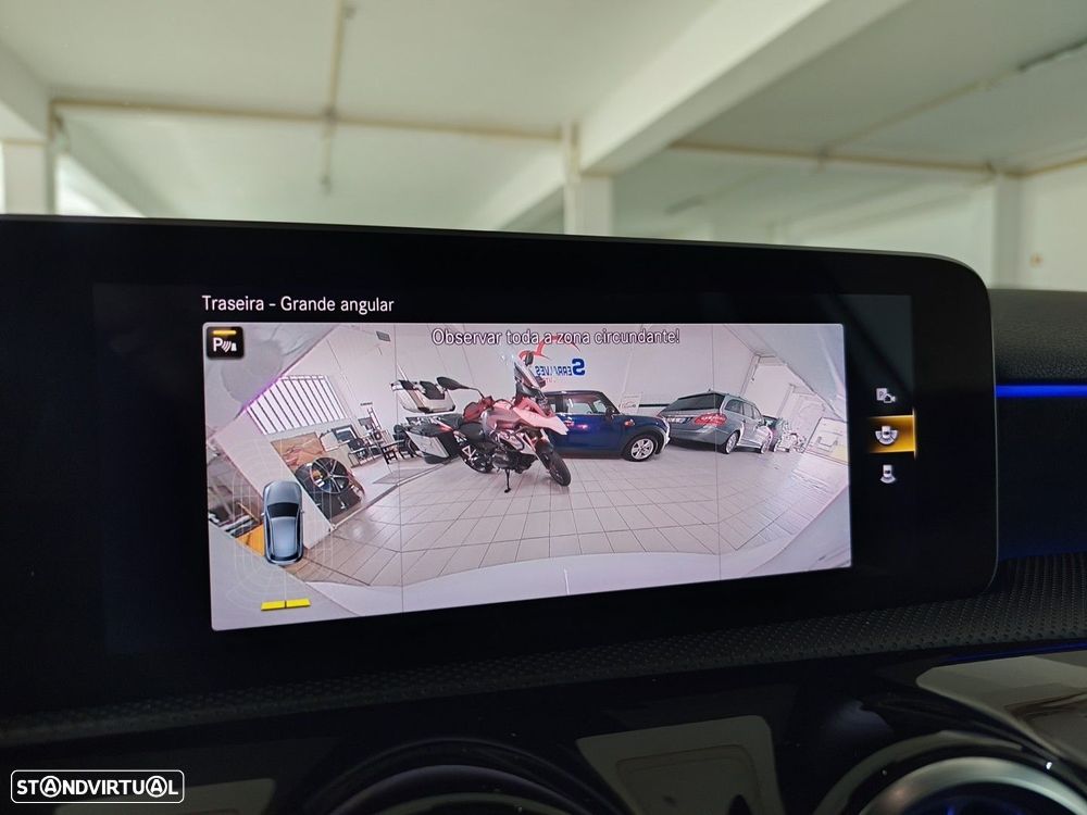 Mercedes-Benz A 180 d AMG Line Aut. - 31