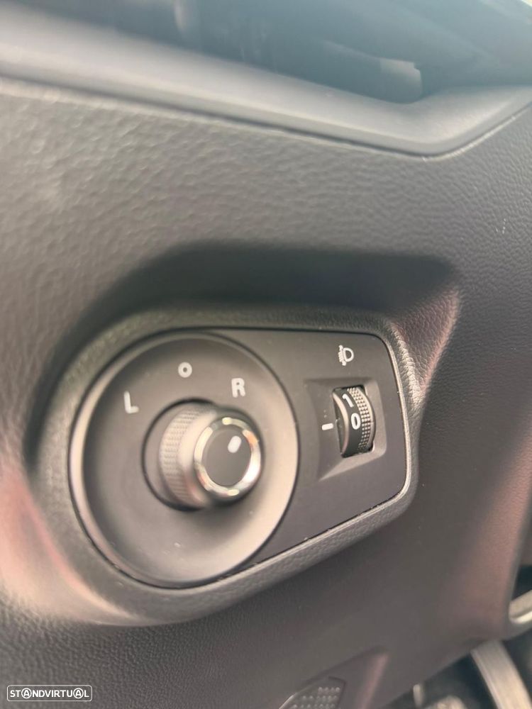 MG MG4 51 kWh Standard - 22