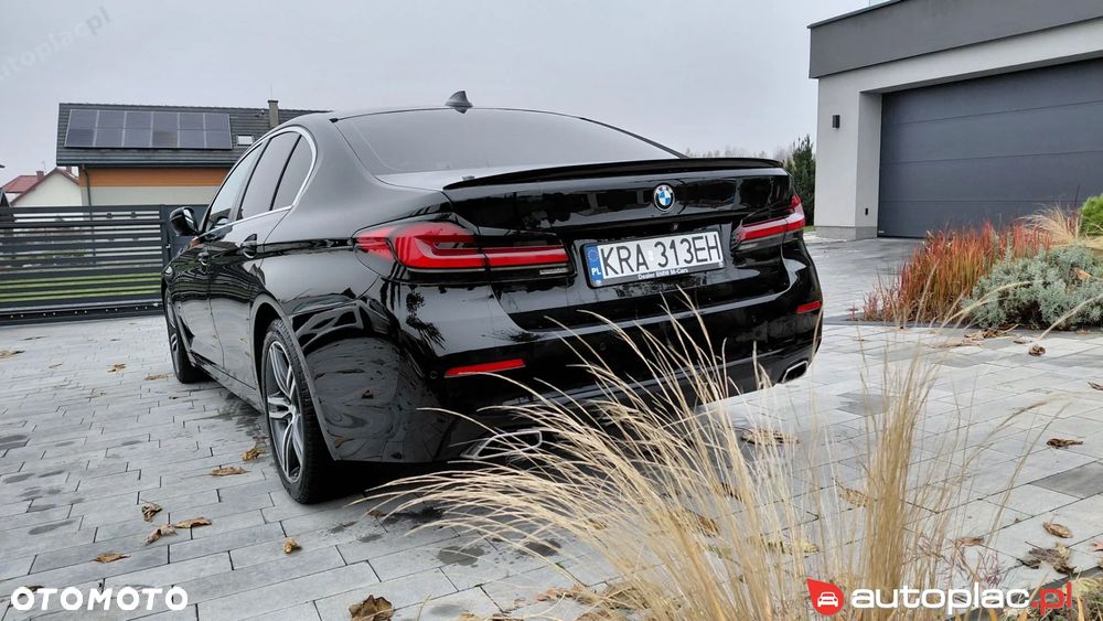 BMW Seria 5 518d Luxury Line sport - 3