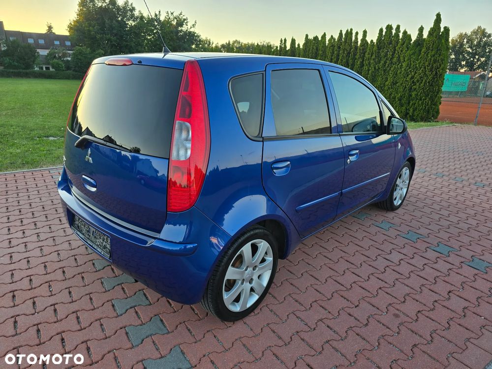 Mitsubishi Colt 1.3 Motion - 11