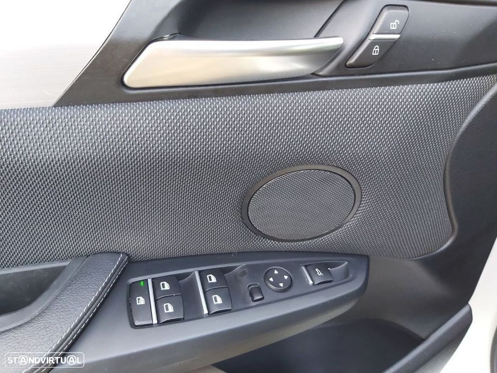 BMW X4 20 d xDrive Pack M - 40