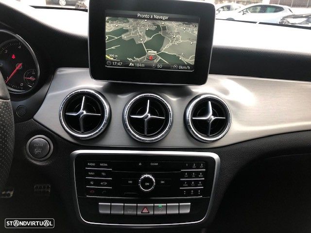 Mercedes-Benz CLA 180 (CDI) d AMG Line - 10
