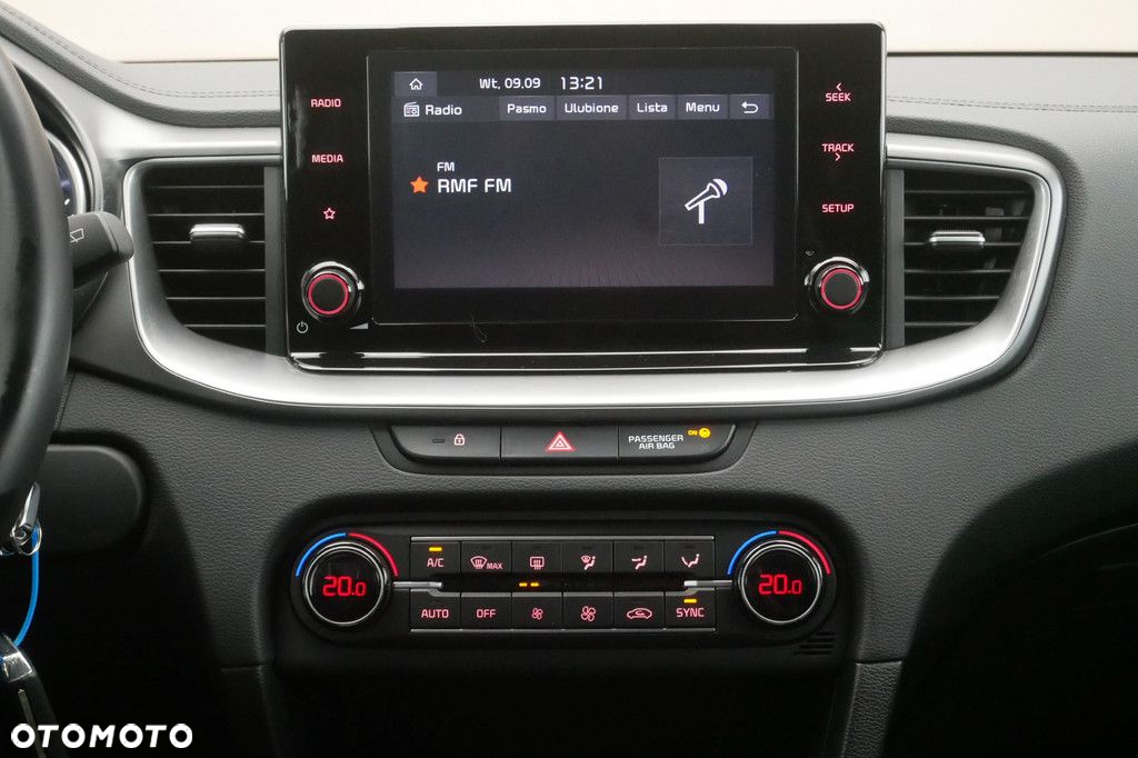 Kia Ceed 1.0 T-GDI M - 10
