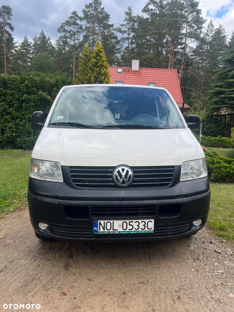 Volkswagen Transporter - 2