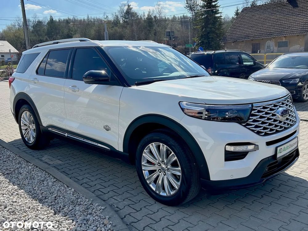 Ford Explorer - 3