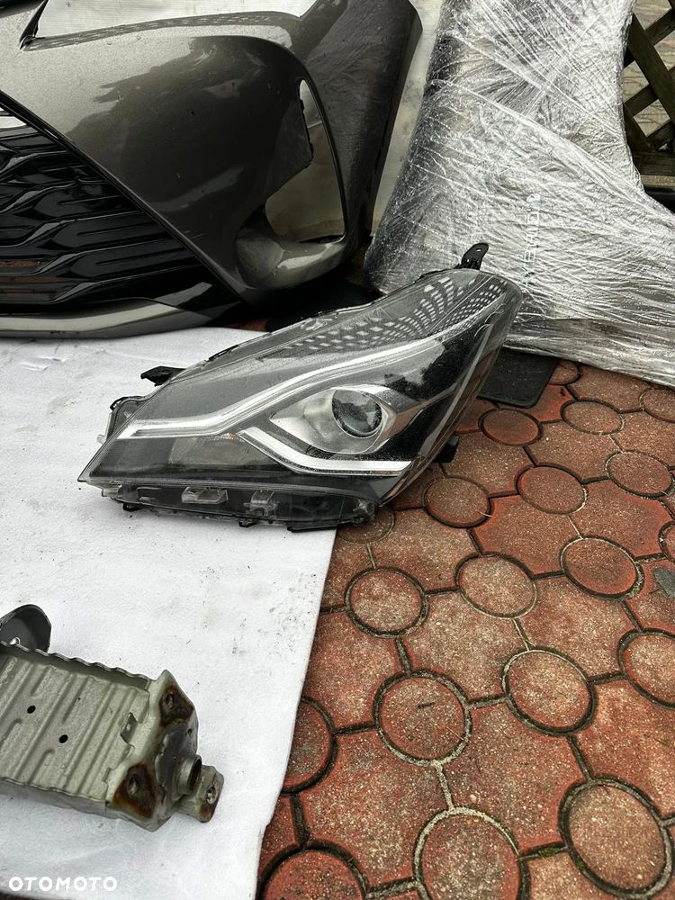 Przód Kompletny Zderzak Lampy Pas przedni Chłodnice Belka Błotniki Toyota Yaris III Lift 1.5 hybryda - 14