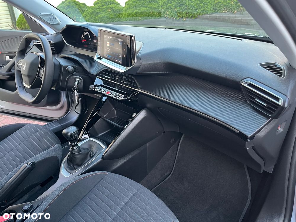 Peugeot 2008 PureTech 100 Active S&S BVM6 - 24
