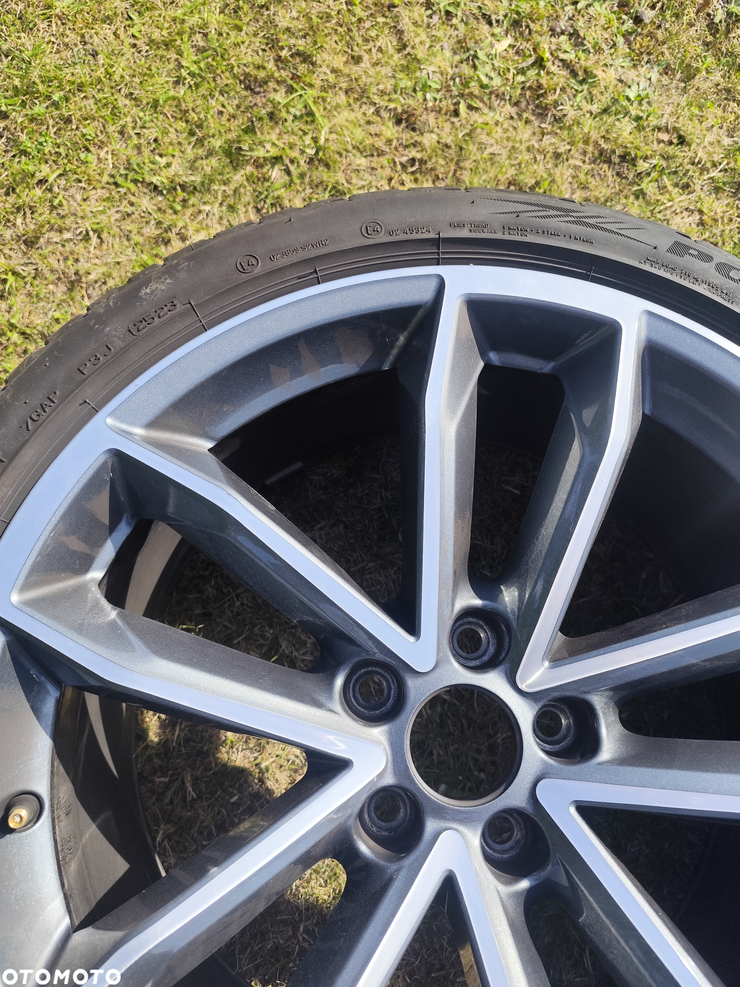 Felga Aluminiowa Audi 19 Cali nr 8W0601025DG ET32 - 3
