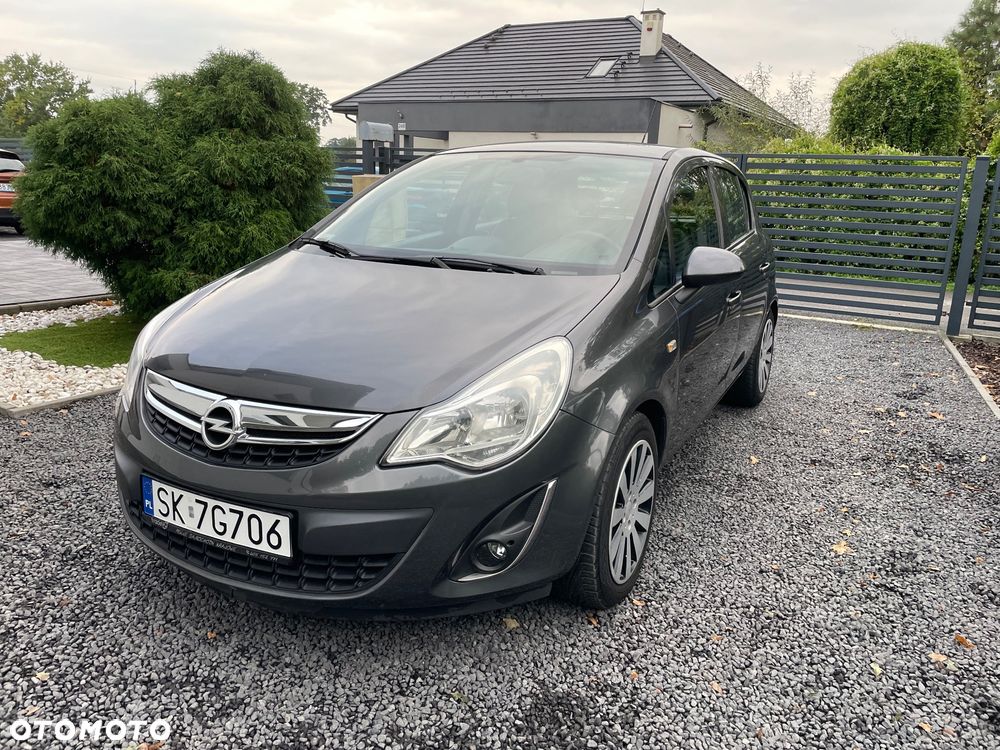 Opel Corsa 1.2 16V Cosmo - 1