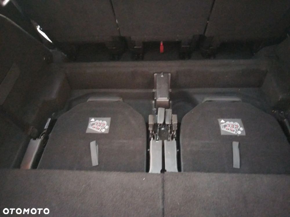 Citroën C4 Picasso 1.6 e-HDi Attraction ETG6 - 9