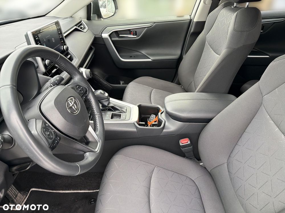 Toyota RAV4 - 14