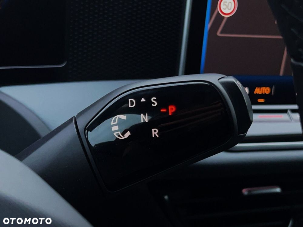 Volkswagen Passat - 22