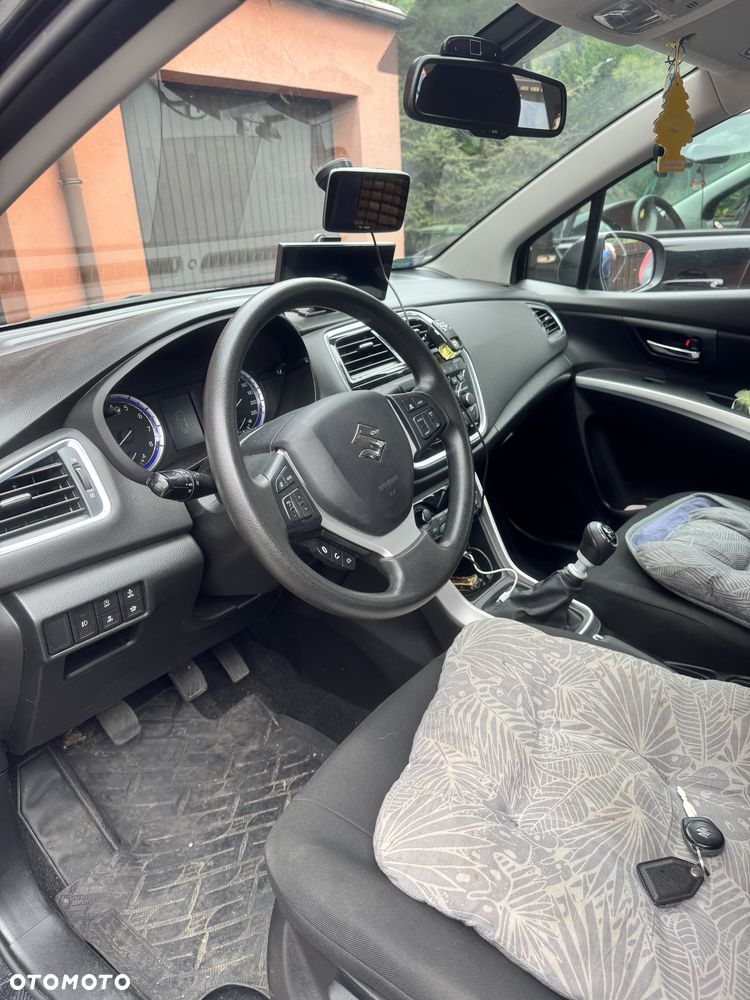 Suzuki SX4 - 25