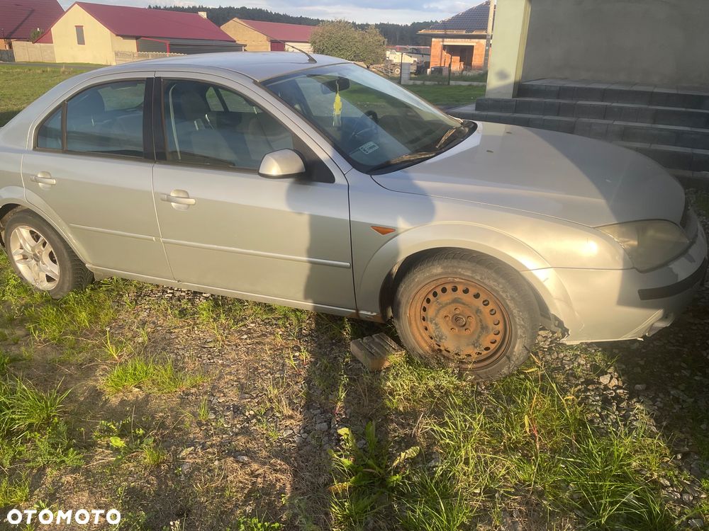 Ford Mondeo 2.0 TDDi Trend - 2