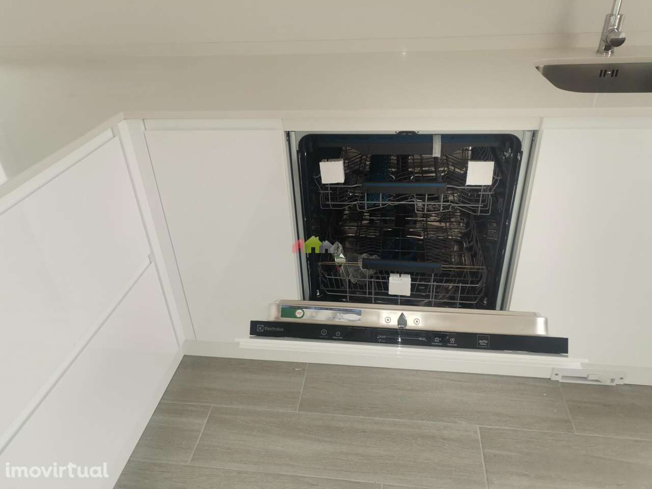 Moradia Geminada T3 em Fernão Ferro - Grande imagem: 5/43