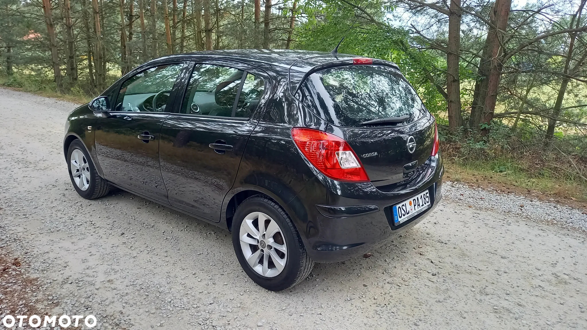 Opel Corsa 1.4 16V Energy - 3