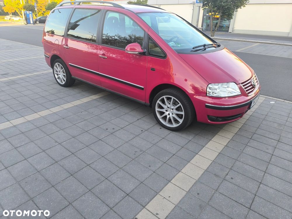Volkswagen Sharan 1.8T Highline Tiptr - 16