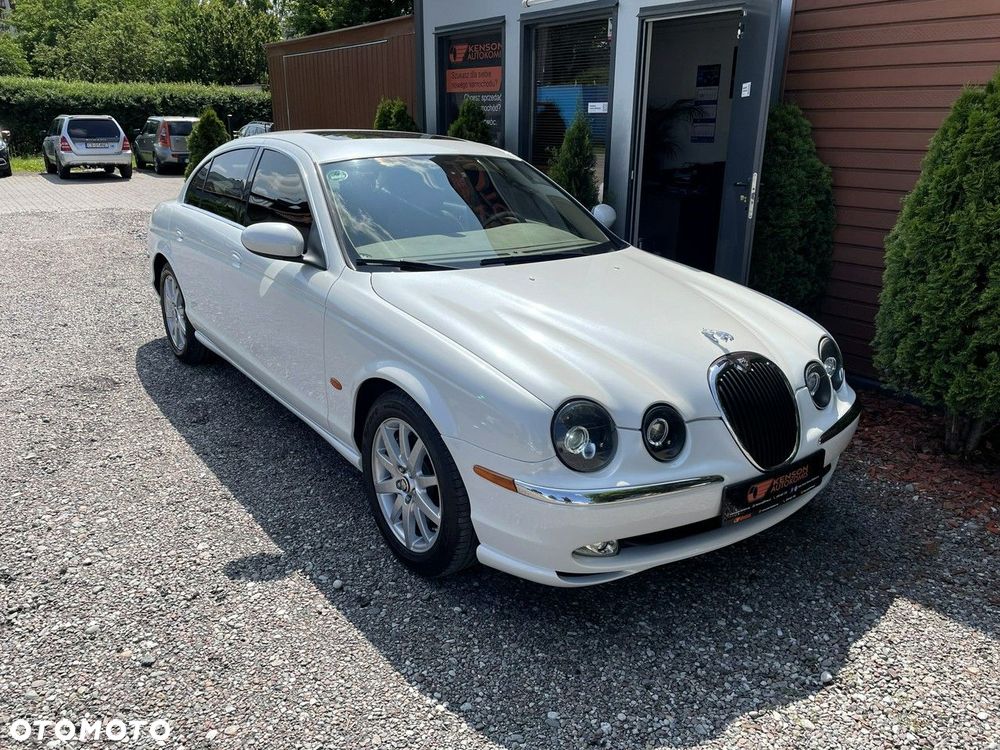 Jaguar S-Type - 2