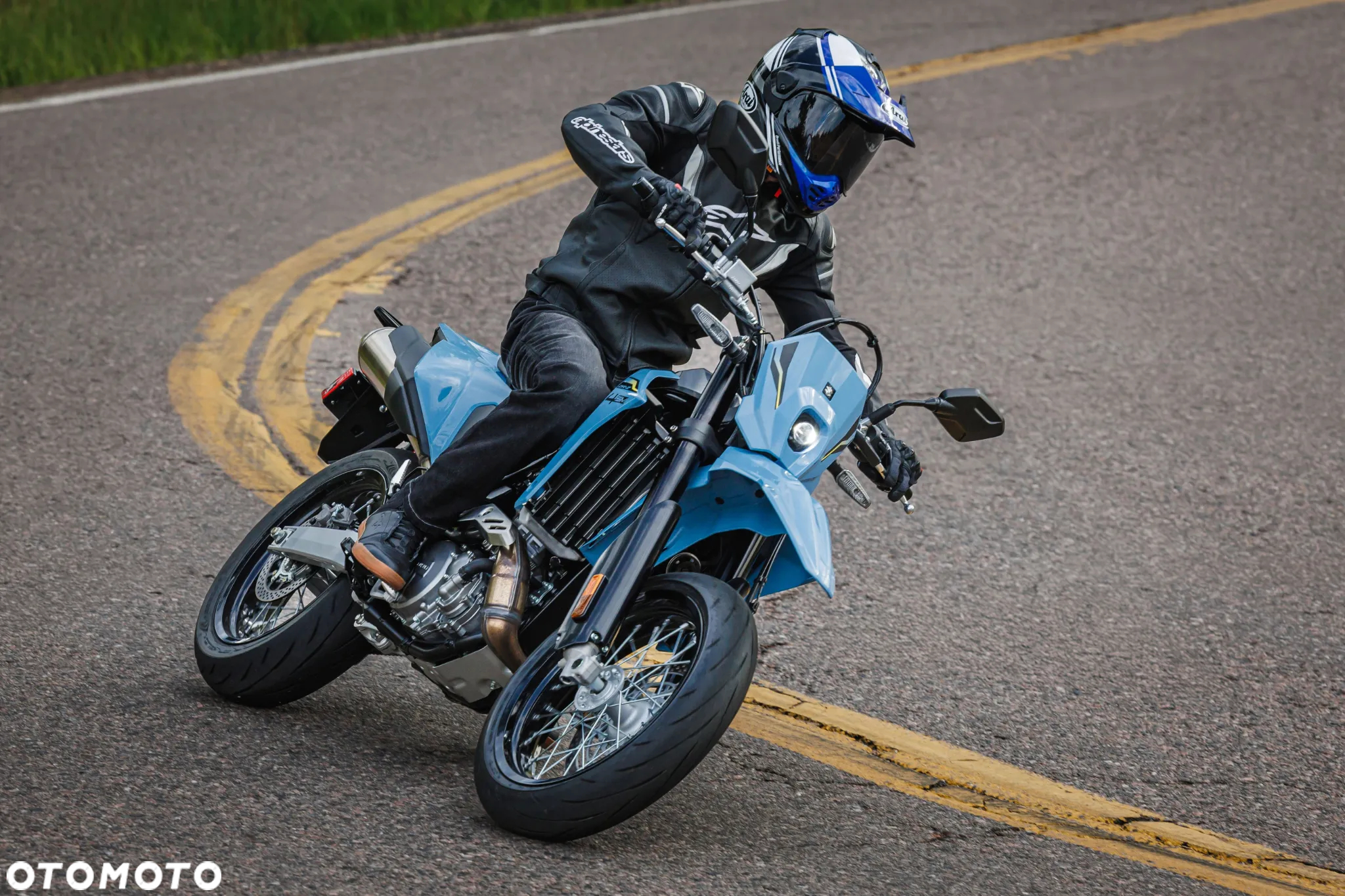 Suzuki DR-Z - 4