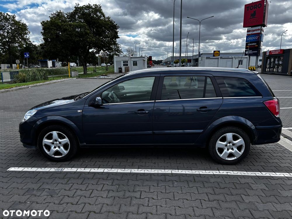 Opel Astra 1.9 CDTI Enjoy - 4