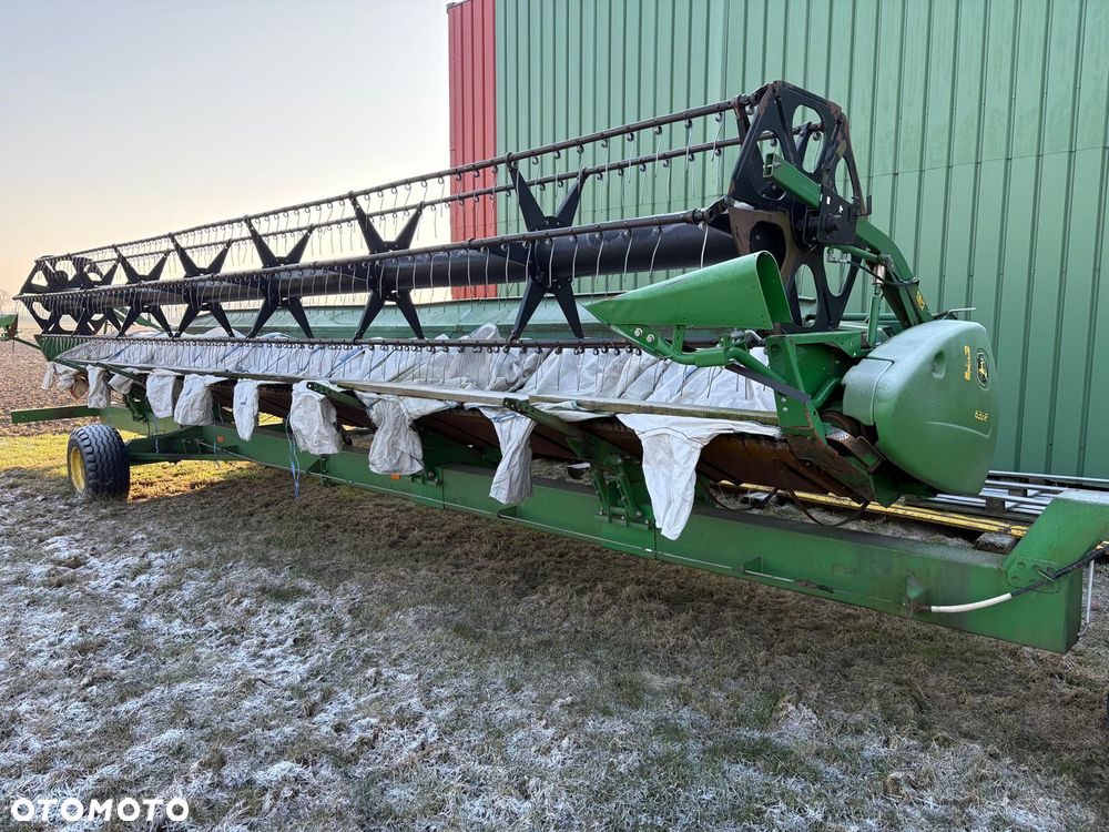 John Deere 635R - 1