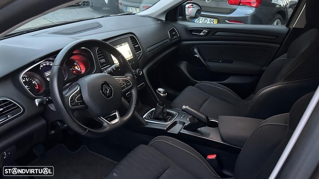 Renault Mégane Sport Tourer 1.5 dCi Limited - 13