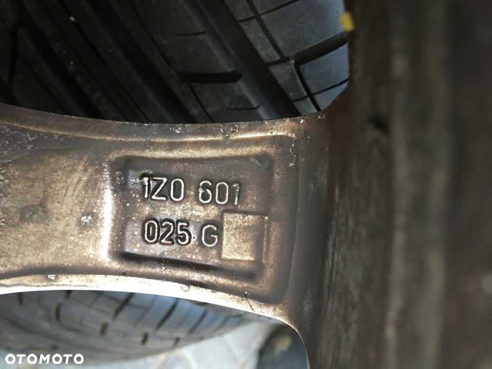 VW AUDI OCTAVIA II FELGI ET54 KOŁA 5x112 225/45/17 - 10