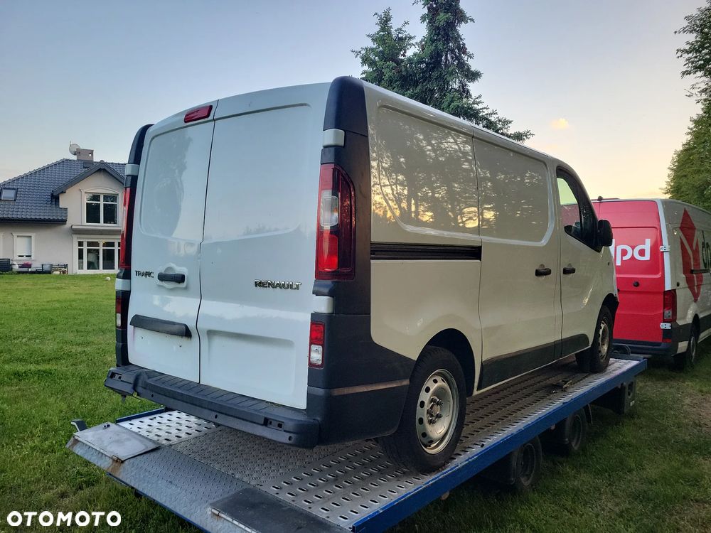 Renault TRAFIC - 5