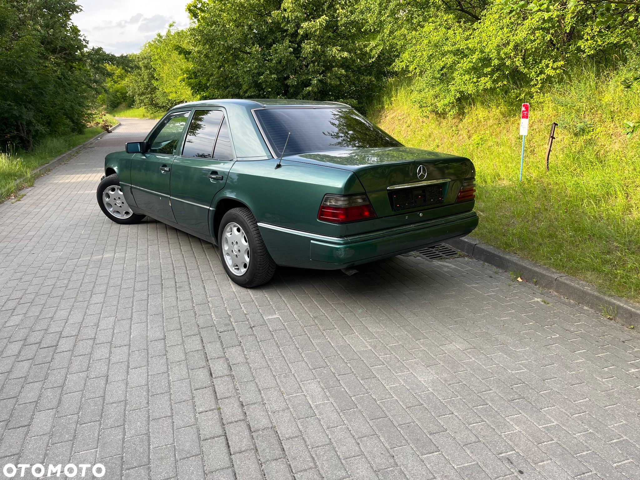Mercedes-Benz Klasa E - 4