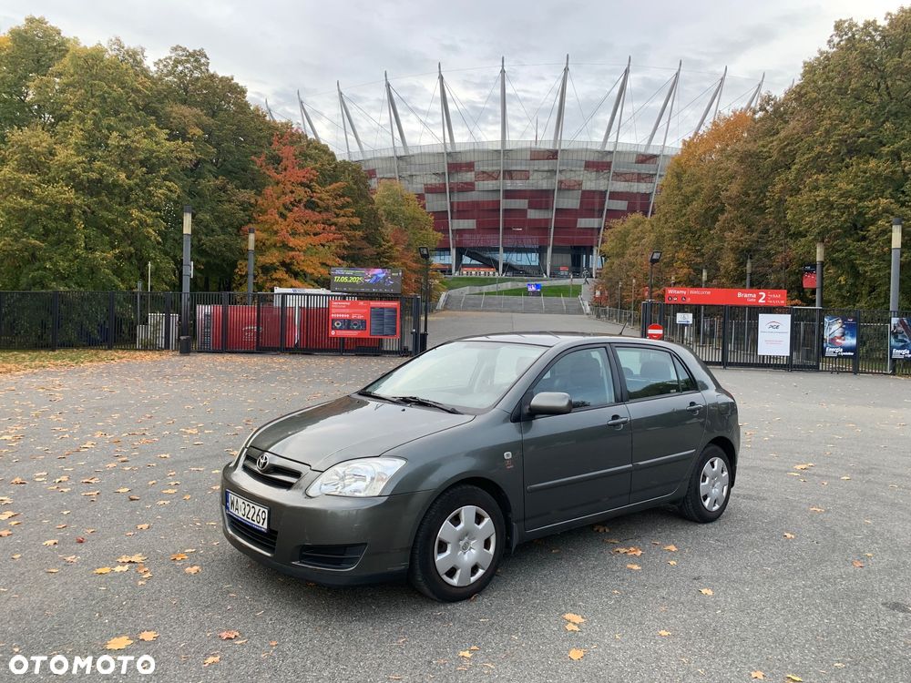 Toyota Corolla 1.6 VVT-i Luna - 1