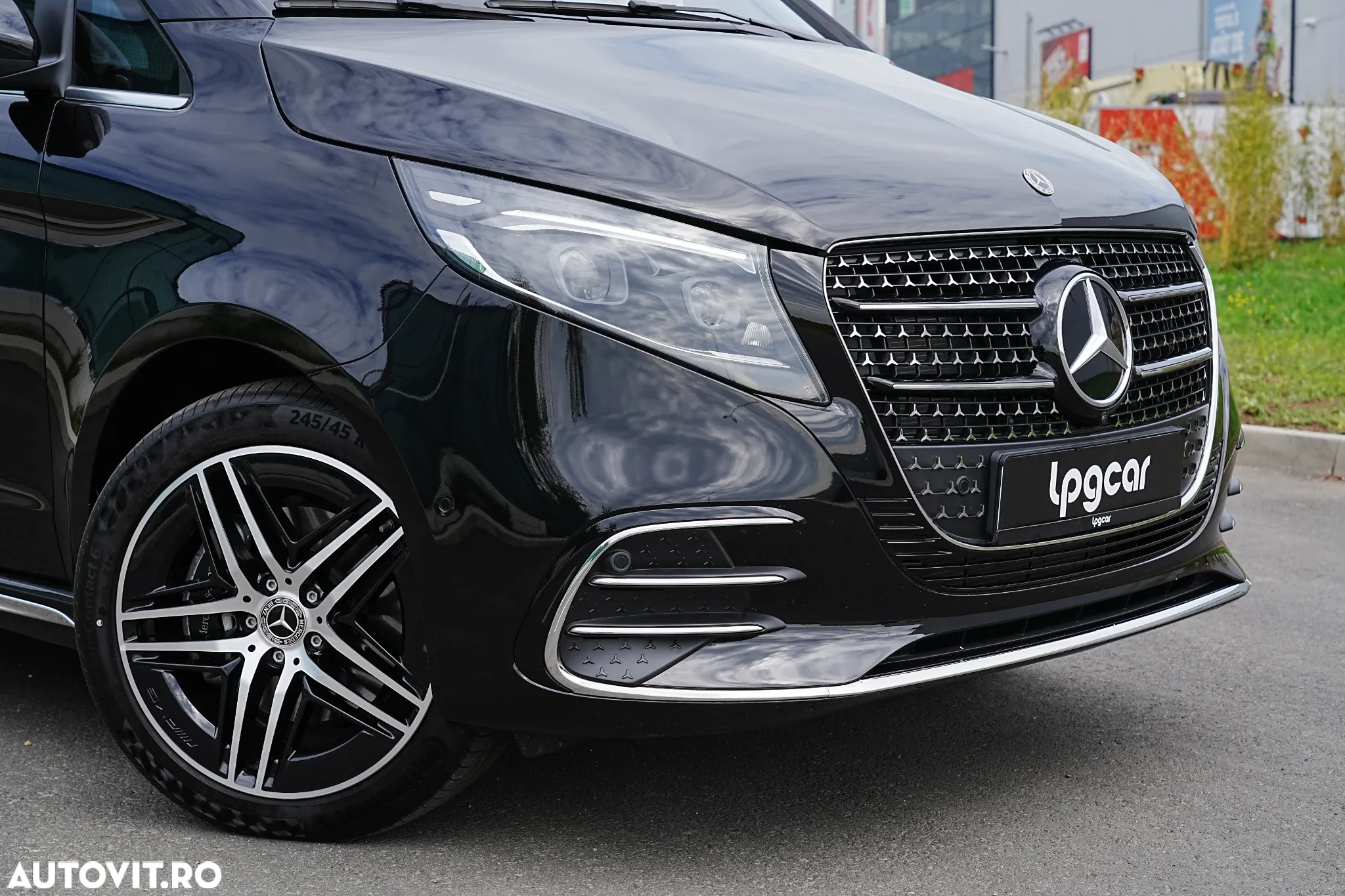Mercedes-Benz V 300 d Combi Extra-lung 237 CP AWD 9AT Exclusive - 23