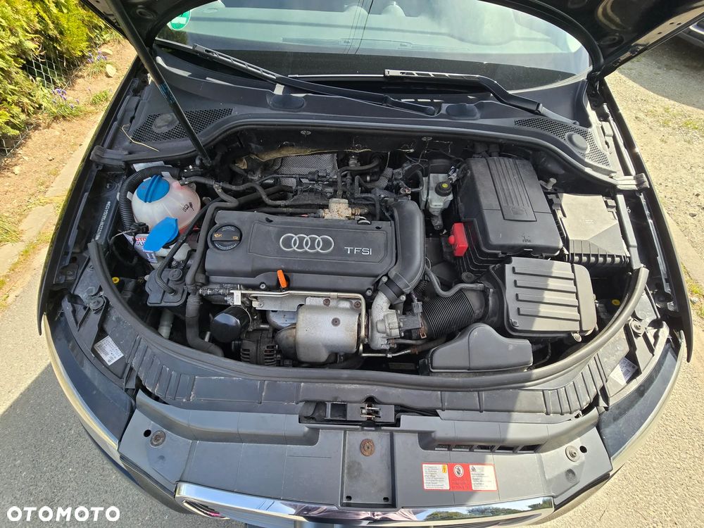 Audi A3 3-drzwiowe 1.4 TFSI S tronic Ambition - 3