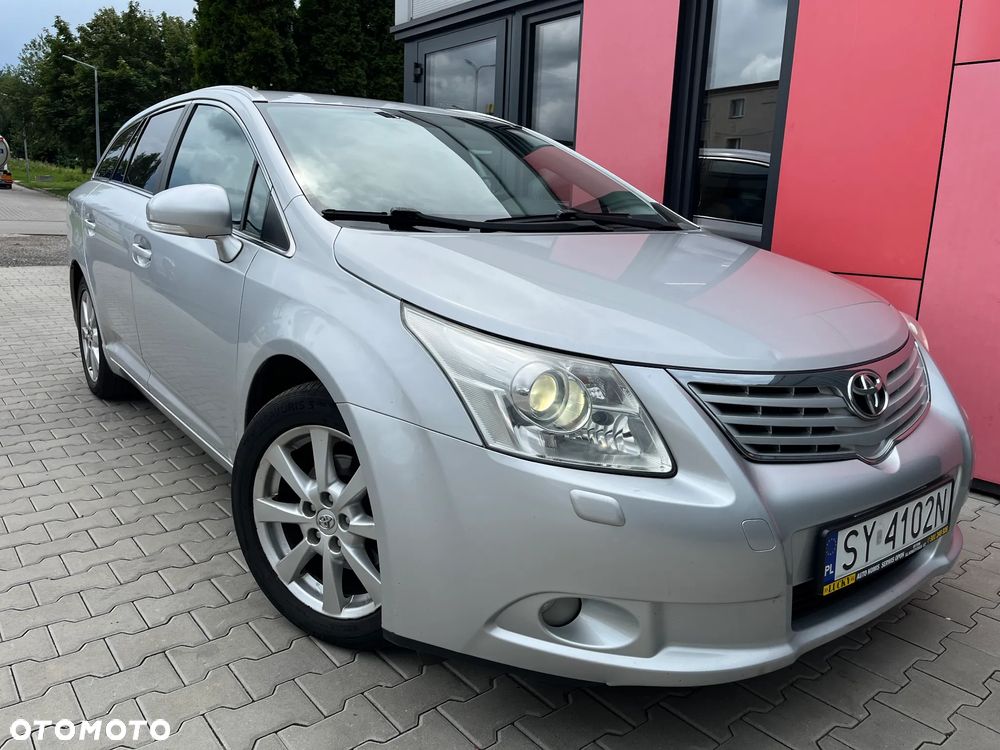Toyota Avensis 2.0 D-4D Premium - 5