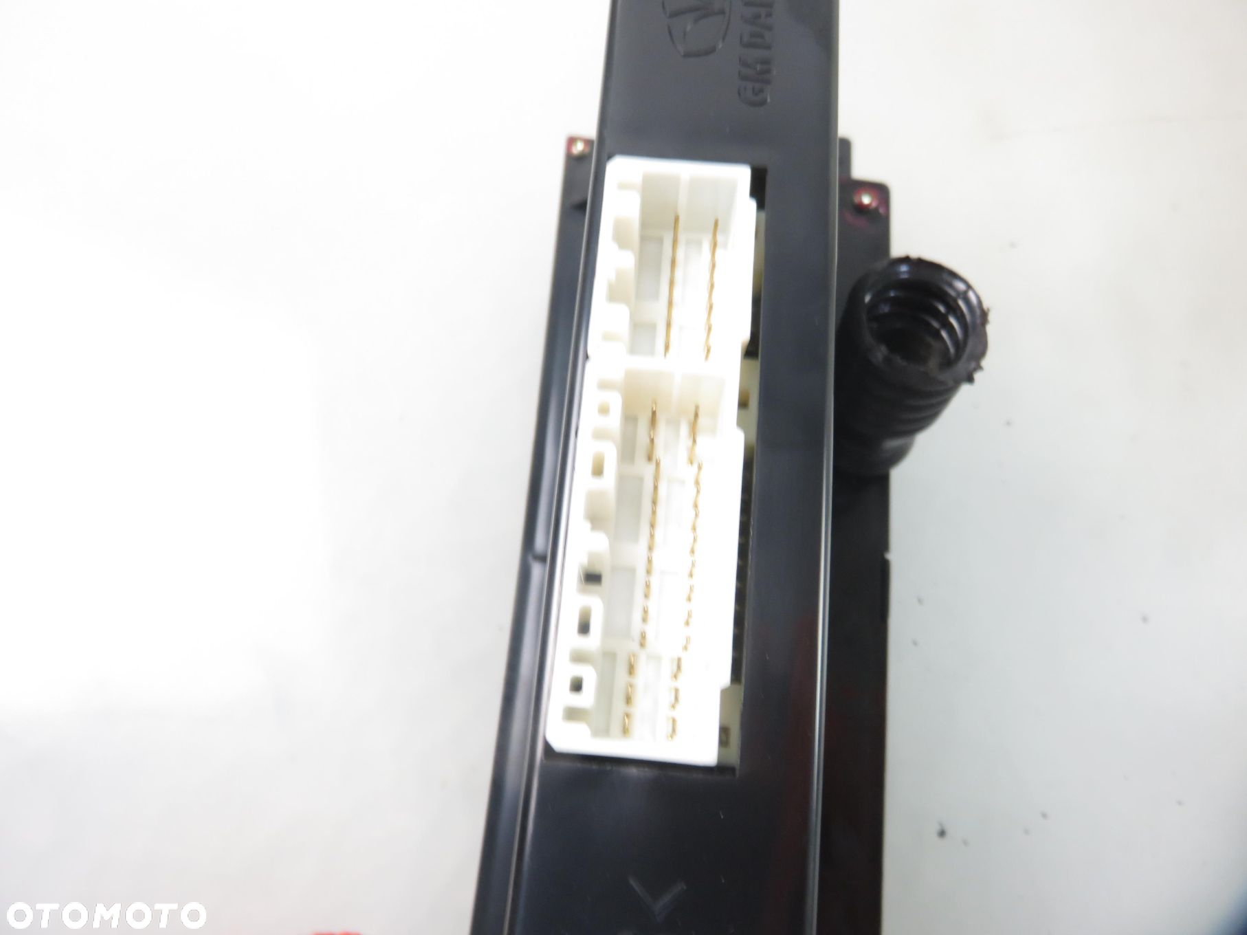 PANEL NAWIEWU Z AC OPEL ANTARA A 96827394 - 2