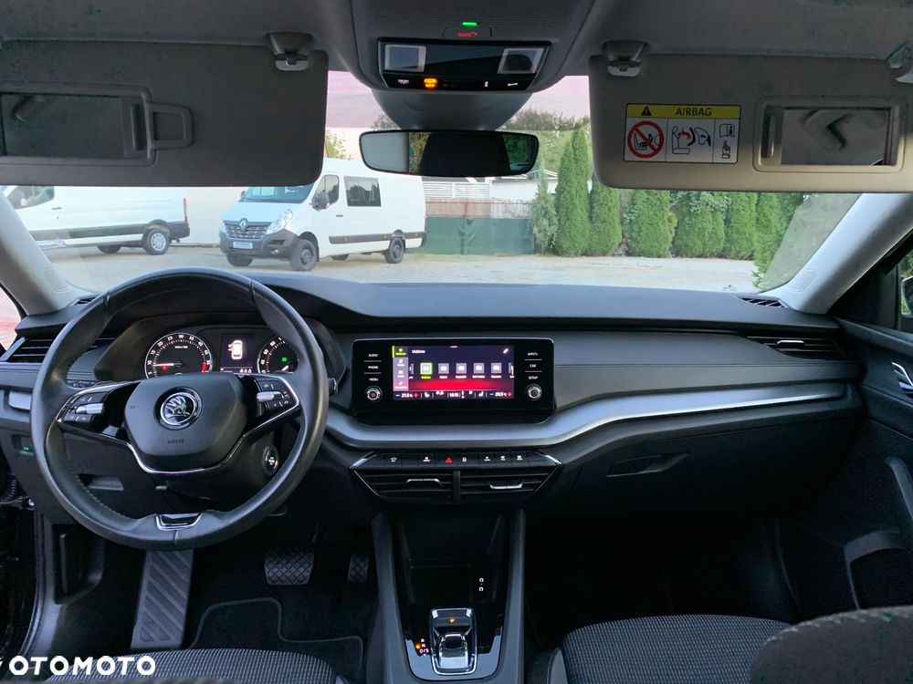Skoda Octavia 2.0 TDI Ambition DSG - 25
