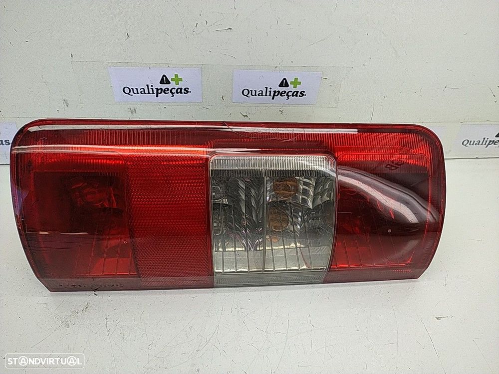 Farolim Tras Esquerdo Painel Stop Ford Transit Connect (P65_, P70_, P8 - 2