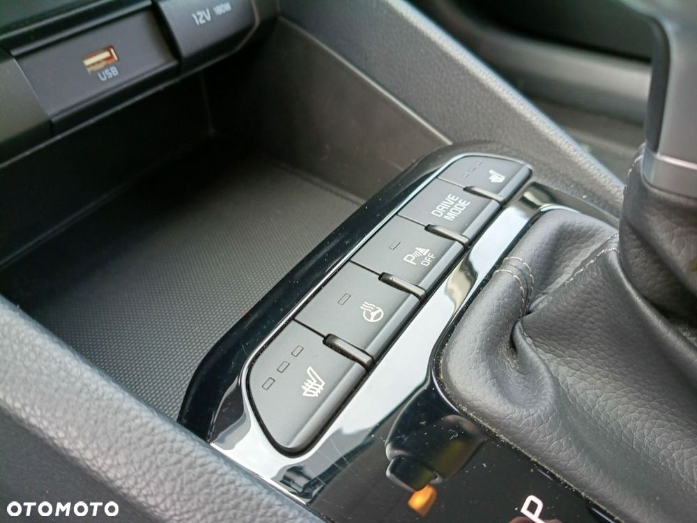 Kia Stonic 1.0 T-GDI M DCT - 28