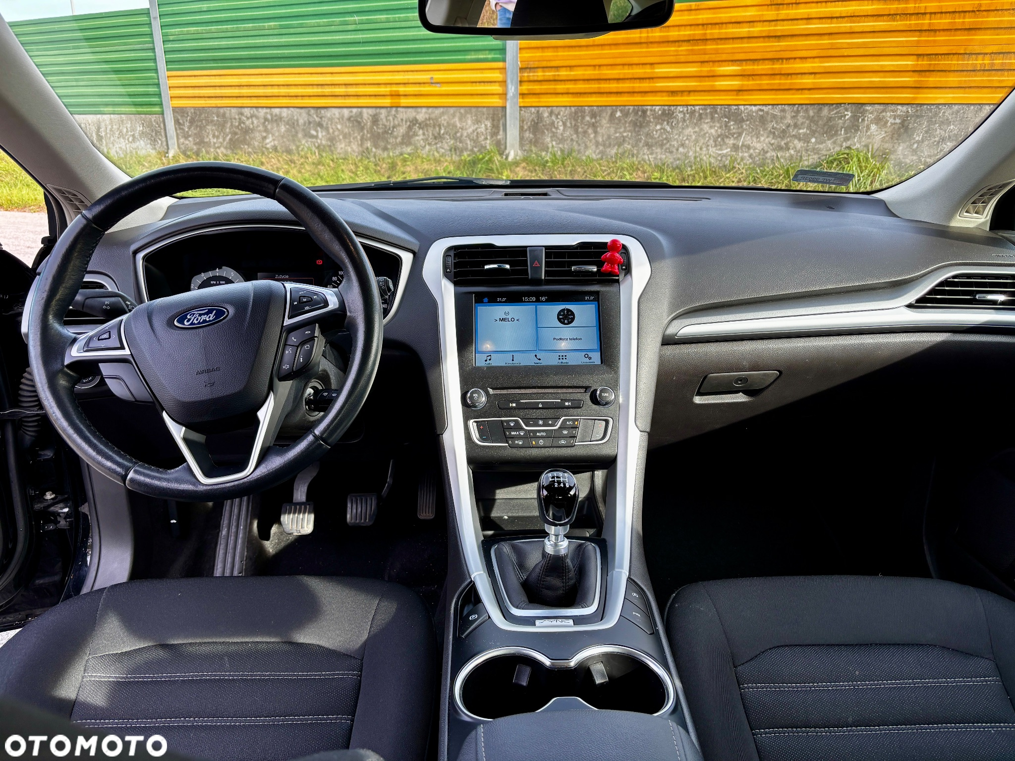 Ford Mondeo 1.5 EcoBoost Trend - 12