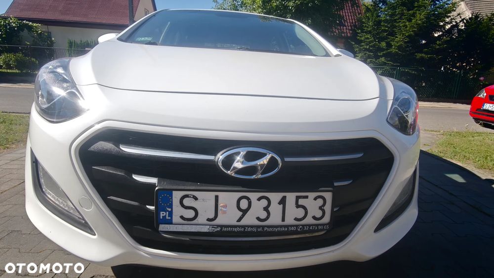 Hyundai i30 1.6 CRDi BlueDrive Comfort - 26