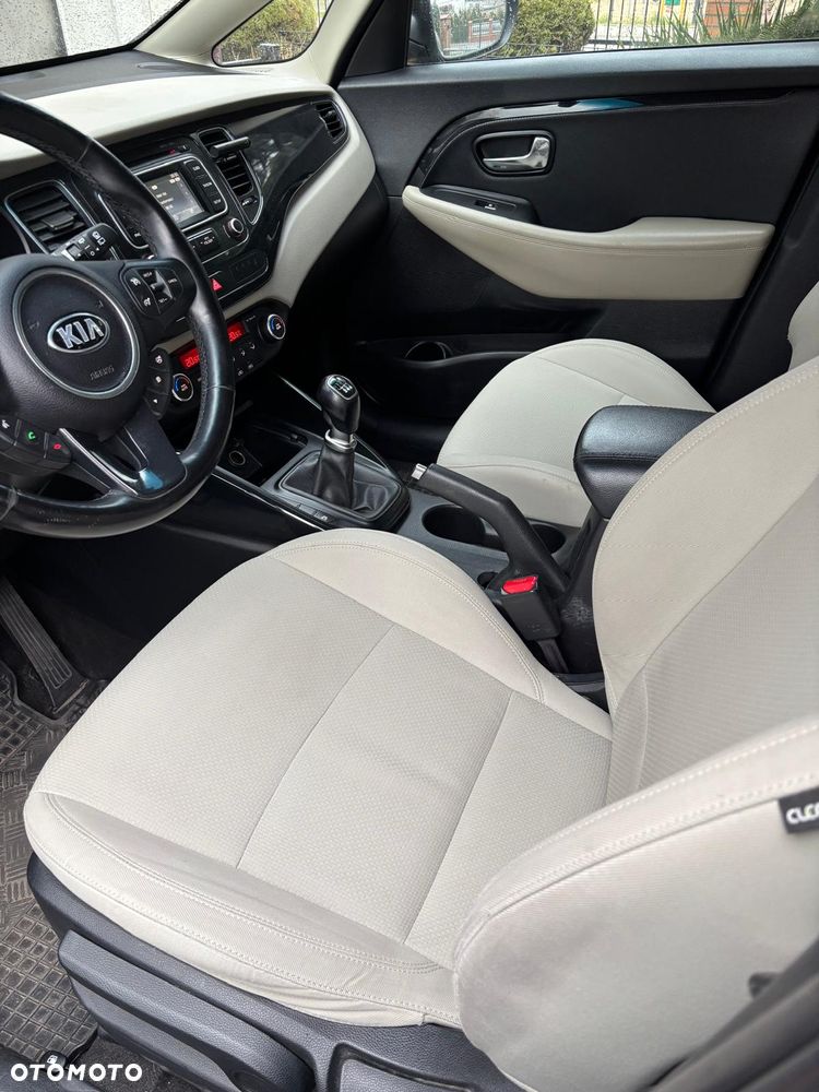 Kia Carens 1.7 CRDi XL - 7