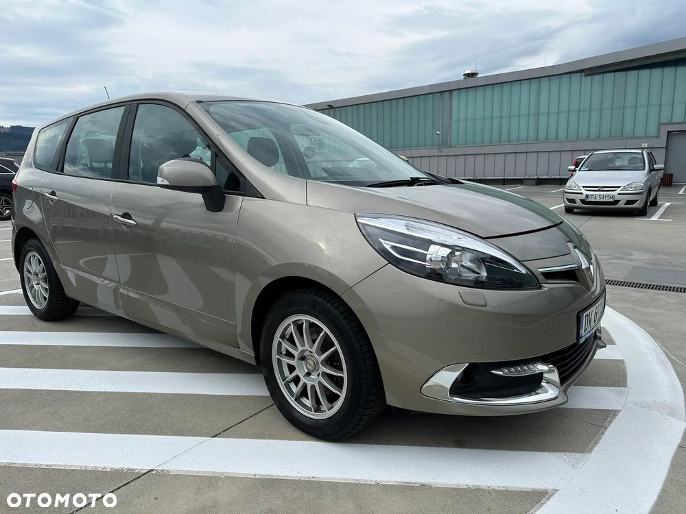 Renault Grand Scenic Gr 1.6 dCi Energy Bose Edition - 3