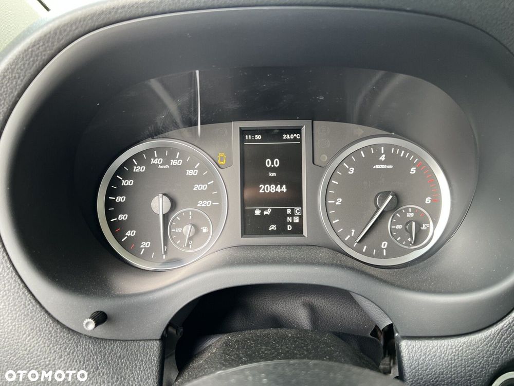 Mercedes-Benz Vito - 14