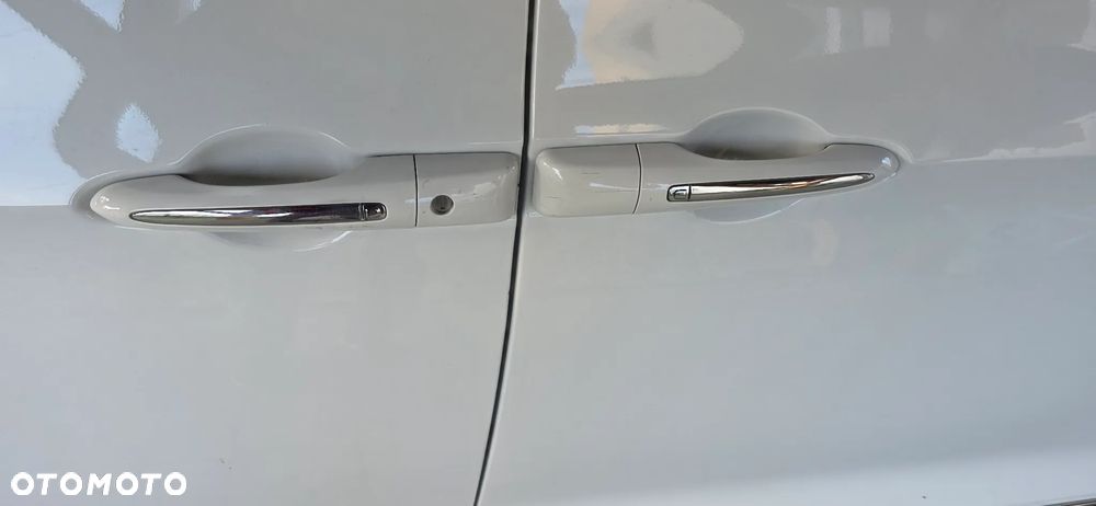 Chrysler Pacifica - 26