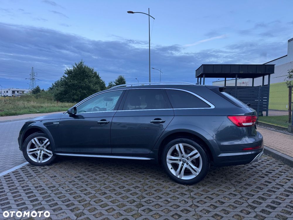 Audi A4 Allroad 2.0 TDI Quattro S tronic - 4