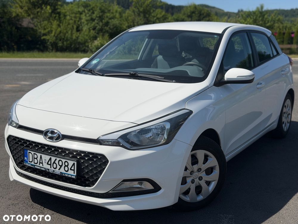 Hyundai i20 blue 1.2 Classic - 1