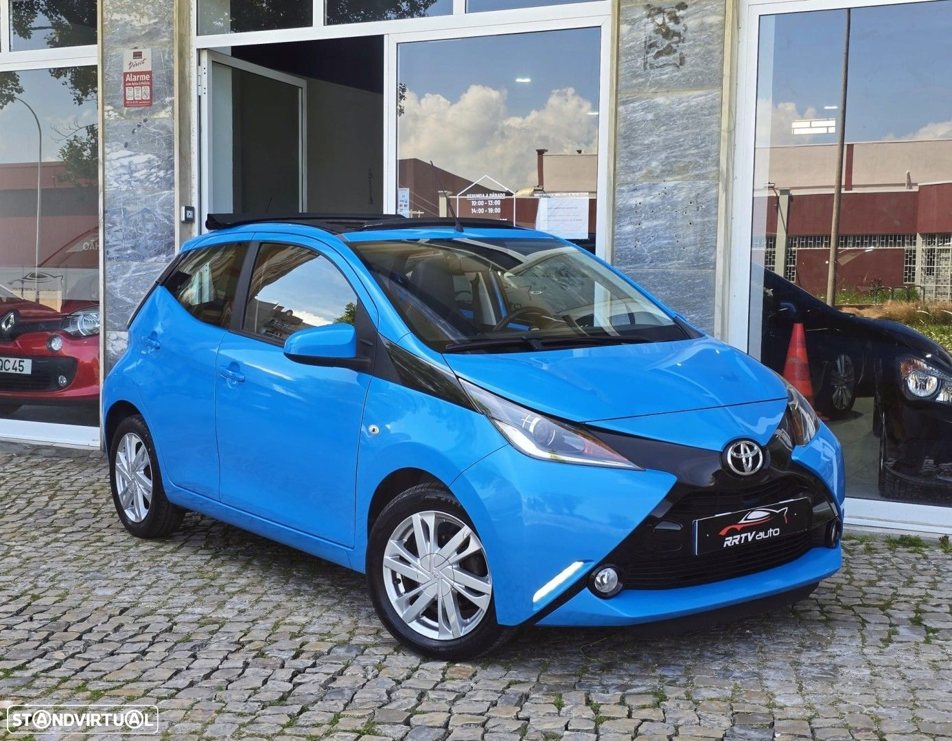 Toyota Aygo 1.0 X-Play Plus - 9